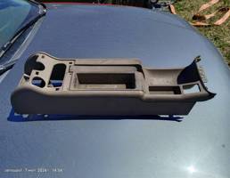 Консоль ручника для Audi A6 C5 (1997—2001)  запчасти бу