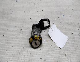 Личинка двери для Daewoo Nexia I (1995—2008)  запчасти бу