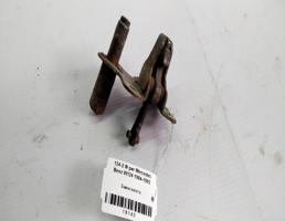 Замок капота для Mercedes-Benz E-класс W124/S124/C124/A124 (1984—1997)  запчасти бу