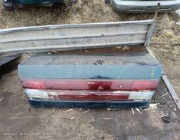 Крышка багажника для Nissan Maxima A32 (1994—2000)  запчасти бу