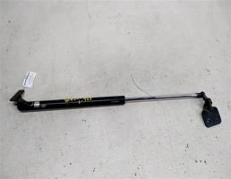 Амортизатор двери багажника для Mazda 626 GD (1987—1996)  запчасти бу