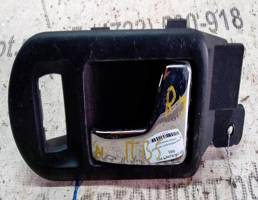 Крючок двери передней правой для VOLKSWAGEN Passat B5 (1996—2001)  запчасти бу