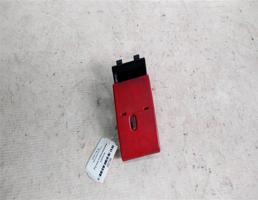 Ручка открывания капота для Mercedes-Benz E-класс W124/S124/C124/A124 (1984—1997)  запчасти бу