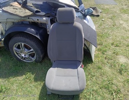 Сиденье переднее правое для Chevrolet Lacetti I (2004—2013)  запчасти бу