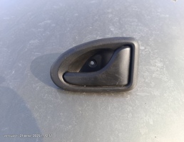 Крючок двери задней правой для Renault Logan I (2004—2009)  запчасти бу