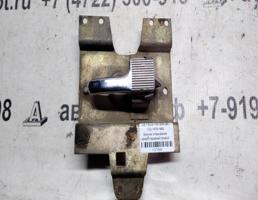 Крючок двери передней правой для Audi 100 C2 (1976—1983)  запчасти бу