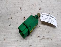 Датчик педали тормоза для Mazda 323 BA (1994—2000)  запчасти бу