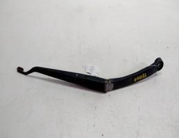 Поводок стеклоочистителя переднего для Nissan Teana J31 (2003—2005)  запчасти бу