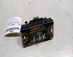 Фонарь подсветки номера для Audi A4 B5 (1994—1999)  запчасти бу