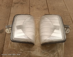 Указатель поворота белый км-т для Mercedes-Benz 190 (W201) W201 (1982—1993)  запчасти бу