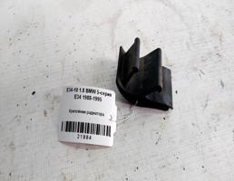 Крепление радиатора для BMW 5 серия E34 (1988—1996)  запчасти бу