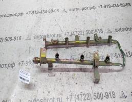 Рампа топливная для Nissan Maxima A33 (1999—2006)  запчасти бу