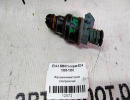 Форсунка инжекторная эл для BMW 5 серия E34 (1988—1996)  запчасти бу