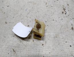 Крепление запасного колеса для Audi 90 B2 (1984—1987)  запчасти бу