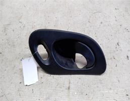 Рамка крючка двери передней правой для Ford Mondeo II (1994—2001)  запчасти бу