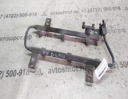 Рампа топливная для Mitsubishi Pajero II (1991—1997)  запчасти бу