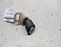 Личинка двери для Daewoo Nexia I (1995—2008)  запчасти бу