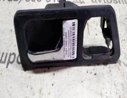 Крючок двери передней правой для Mercedes-Benz 190 (W201) W201 (1982—1993)  запчасти бу