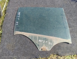 Стекло двери задней правой для Renault Megane II (2002—2006)  запчасти бу