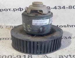 Моторчик печки для Audi 100 C3 (1982—1988)  запчасти бу