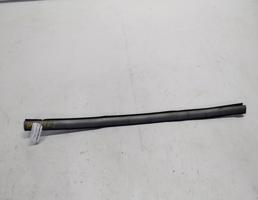 Молдинг стекла двери задней правой для Opel Omega A (1984—1994)  запчасти бу