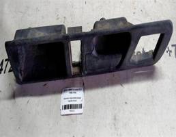 Крючок двери задней левой для BMW 5 серия E34 (1988—1996)  запчасти бу