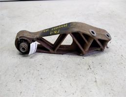 Кронштейн редуктора заднего для Toyota Granvia I (1995—2002)  запчасти бу