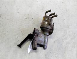 Насос топливный механический для Mitsubishi Galant VI (1987—1992)  запчасти бу