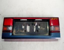Бленда крышки багажника (накладка) для Mazda 626 GD (1987—1996)  запчасти бу