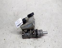 Цилиндр тормозной главный для Ford Mondeo II (1994—2001)  запчасти бу