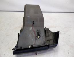 Бардачок для Mazda 3 BK (2003—2006)  запчасти бу