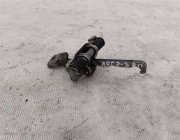 Ограничитель двери передней для Renault Logan II (2012—2018)  запчасти бу