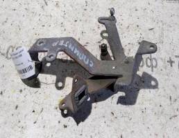 Механизм газа для Nissan Laurel Spirit I рестайлинг (1983—1986)  запчасти бу