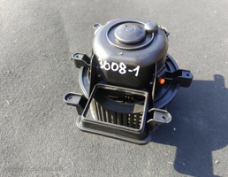 Моторчик печки для Peugeot 3008 I рестайлинг (2013—2016)  запчасти бу