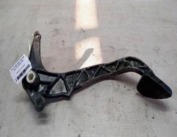 Педаль сцепления для Audi 100 C3 (1982—1988)  запчасти бу