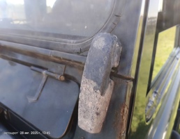 Кронштейн рамки лобового стекла пара для Land Rover Defender I (1983—2007)  запчасти бу