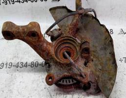 Кулак поворотный передний правый для VOLKSWAGEN Passat B3 (1988—1993)  запчасти бу