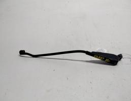 Поводок стеклоочистителя передний левый для Opel Kadett E (1984—1989)  запчасти бу