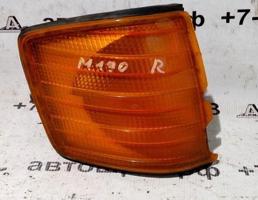 Указатель поворота правый желтый для Mercedes-Benz 190 (W201) W201 (1982—1993)  запчасти бу