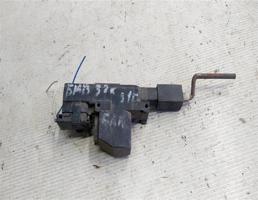 Актуатор замка лючка бака для BMW 5 серия E34 (1988—1996)  запчасти бу