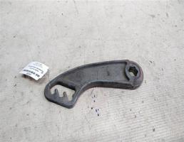 Кронштейн пружины капота правый для Mercedes-Benz E-класс W124/S124/C124/A124 (1984—1997)  запчасти бу