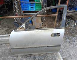 Дверь передняя левая для Honda Accord V (1993—1998)  запчасти бу