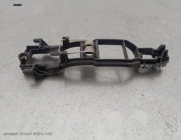 Крепление ручки двери наружней предней левой для Mercedes-Benz E-класс W210/S210 рестайлинг (1999—2003)  запчасти бу