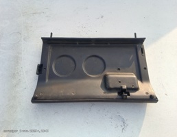 Крышка бардачка для Toyota Chaser X80 (1988—1992)  запчасти бу