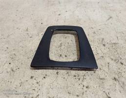 Рамка кулисы для Audi A4 B6 (2000—2006)  запчасти бу