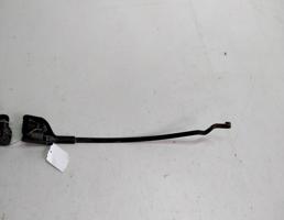 Поводок стеклоочистителя переднего для Audi 100 C3 (1982—1988)  запчасти бу