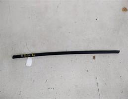 Молдинг стекла двери внутренний передней правой для Peugeot 206 I (1998—2012)  запчасти бу