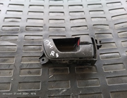 Крючок двери задней правой для Mitsubishi Pajero III (1999—2003)  запчасти бу