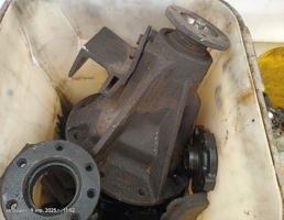 Редуктор переднего моста для Land Rover Defender I рестайлинг (2007—2016)  запчасти бу