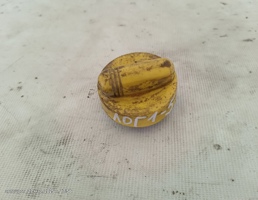 Крышка маслозаливной горловины для Renault Logan I (2004—2009)  запчасти бу